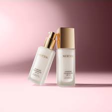 Colour Changing Foundation
